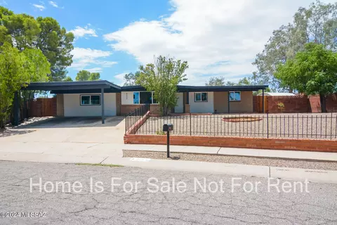 4202 S Queen Palm Dr, Tucson, AZ 85730