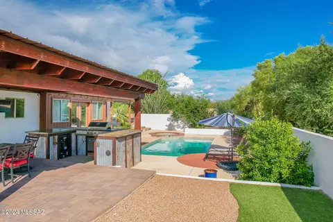 5620 E Territory Dr, Tucson, AZ 85750 photo 19