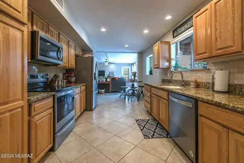 5620 E Territory Dr, Tucson, AZ 85750 photo 28