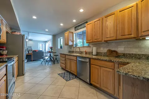 5620 E Territory Dr, Tucson, AZ 85750 photo 27