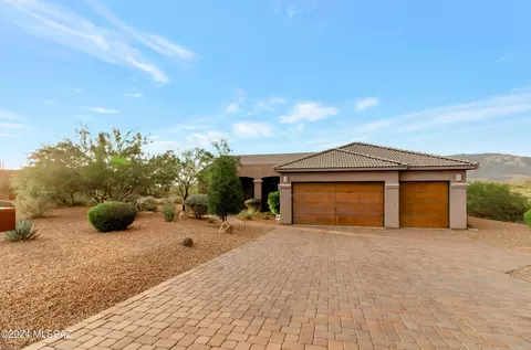 14425 E Willow Goldfinch Ct, Vail, AZ 85641
