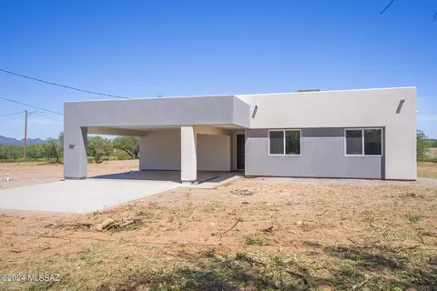 100 Circulo Cortez, Rio Rico, AZ 85648
