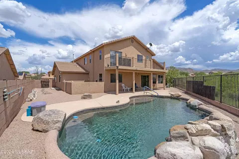 Exterior - 884 S Eynon Pl, Vail, AZ 85641 photo 8 of 9
