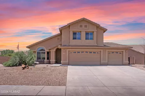 884 S Eynon Pl, Vail, AZ 85641