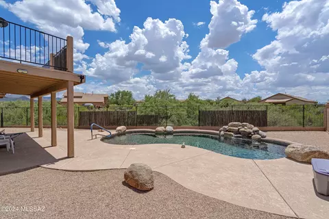 Exterior - 884 S Eynon Pl, Vail, AZ 85641 photo 7 of 9