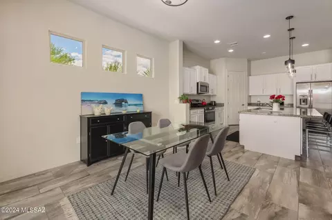 Dining - 8985 E Wright School Loop, Tucson, AZ 85715 photo 2 of 3