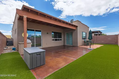 Exterior - 8985 E Wright School Loop, Tucson, AZ 85715 photo 4 of 6