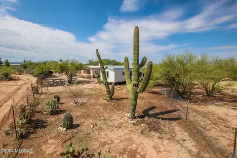 10980 S Cherokee Ln, Tucson, AZ 85736