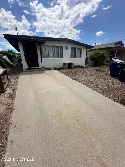 625 W Mabel St, Tucson, AZ 85705