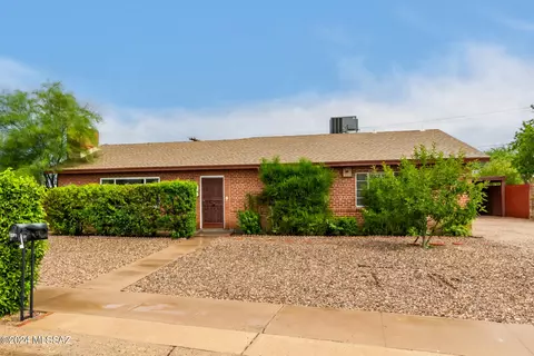 4849 E Cooper St, Tucson, AZ 85711
