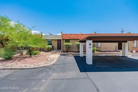 1319 S Copias Way, Tucson, AZ 85713