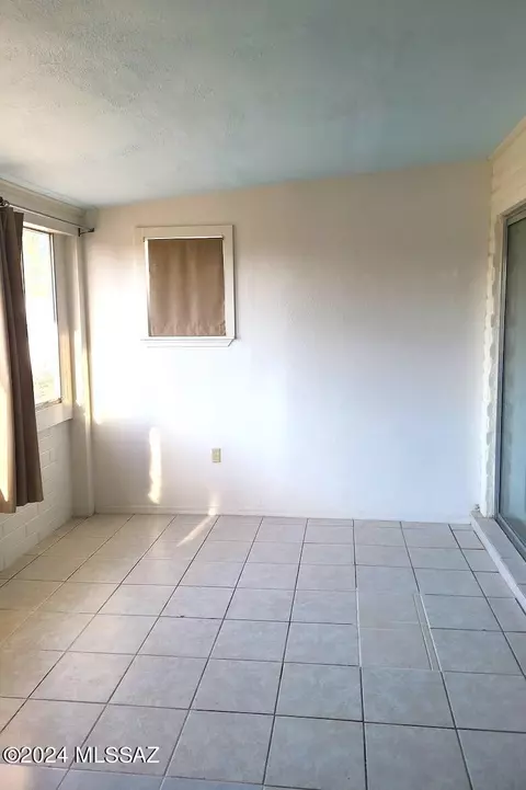 1019 E Mescal Dr, Pearce, AZ 85625 photo 14