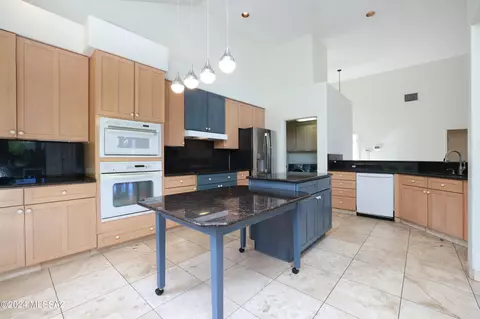 865 S Deer Meadow Loop, Tucson, AZ 85745 photo 14