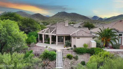 865 S Deer Meadow Loop, Tucson, AZ 85745 photo 5