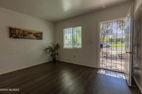 3683 E 33rd St, Tucson, AZ 85713 photo 10