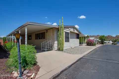 6306 S Waterton Dr, Tucson, AZ 85746