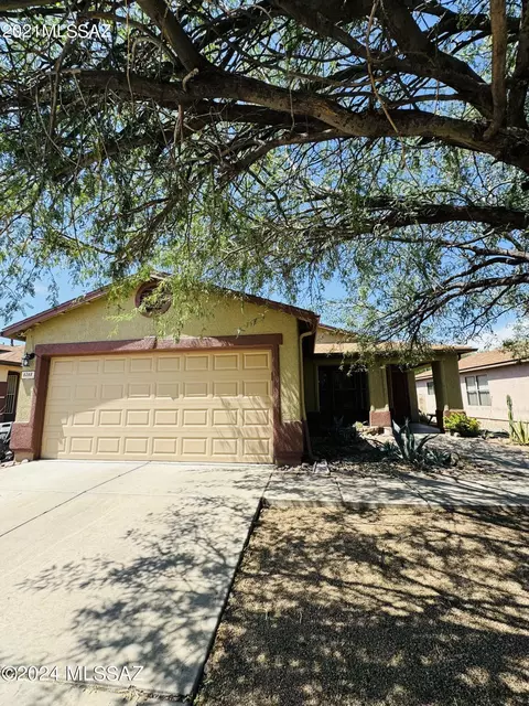 6268 S Rose Nicole Dr, Tucson, AZ 85746