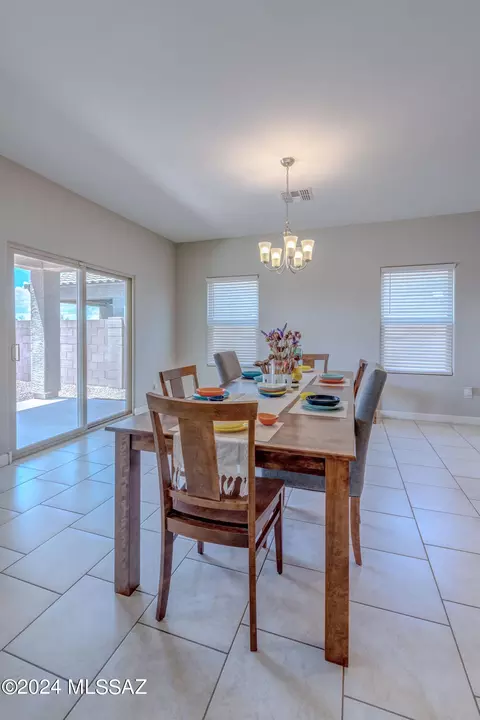 12198 E Becker Dr, Vail, AZ 85641 photo 8