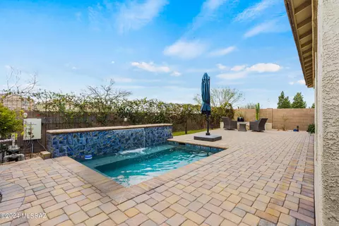 14180 E Oxen Ln, Vail, AZ 85641