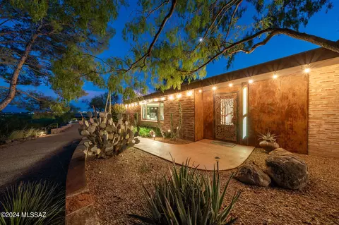 4126 E La Espalda, Tucson, AZ 85718