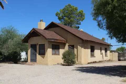 Exterior - 841 E Freeman Pl, Tucson, AZ 85719 photo 6 of 6
