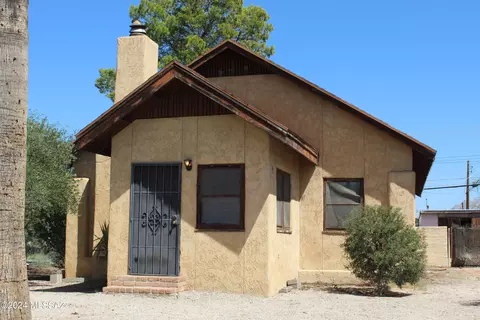 Exterior - 841 E Freeman Pl, Tucson, AZ 85719 photo 2 of 6