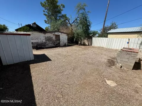 Exterior - 841 E Freeman Pl, Tucson, AZ 85719 photo 5 of 6