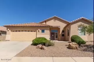 7471 S Climbing Ivy Dr, Tucson, AZ 85757