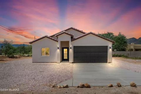 1700 Leary Ct, Rio Rico, AZ 85648