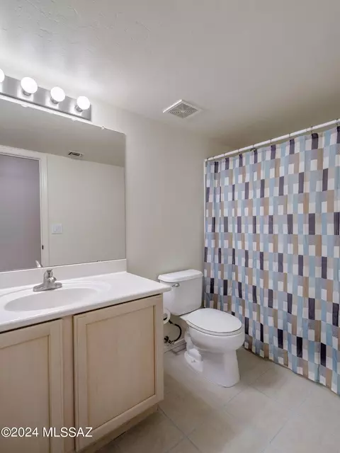 9628 E Paseo San Bernardo, Tucson, AZ 85747 photo 10
