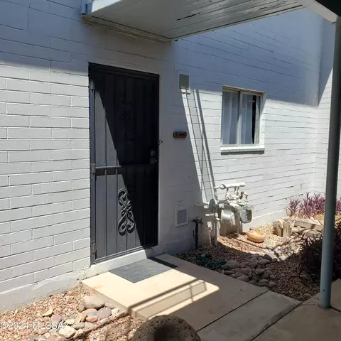 1745 S Jones Blvd #K-105, Tucson, AZ 85713