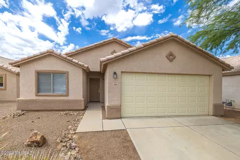 2813 W Medallion Dr, Tucson, AZ 85741