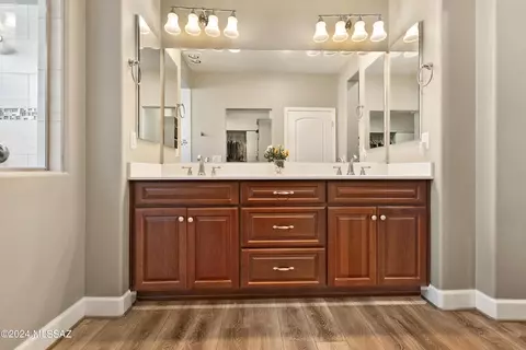 Bath - 59872 E Jacaranda Pl, Oracle, AZ 85623 photo 3 of 5