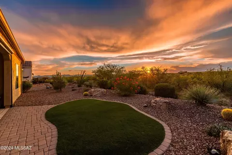 Exterior - 59872 E Jacaranda Pl, Oracle, AZ 85623 photo 6 of 12