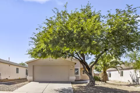 7630 S Meadow Spring Way, Tucson, AZ 85747