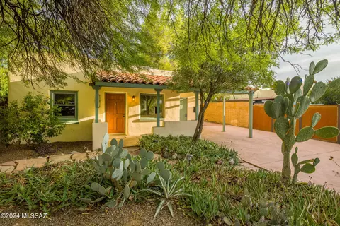 Exterior - 3232 Elida St, Tucson, AZ 85716 photo 3 of 19