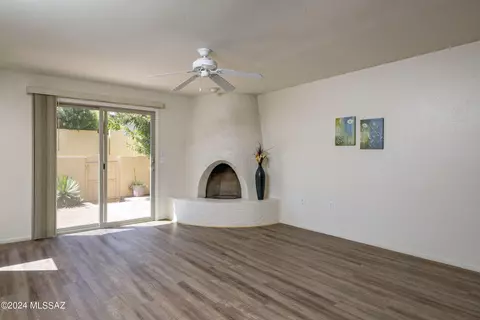 Living - 9826 E 1st St, Tucson, AZ 85748 photo 1 of 3