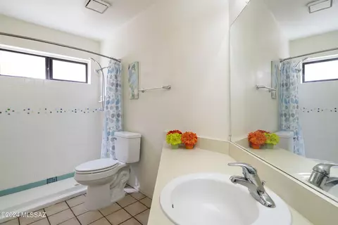 Bath - 9826 E 1st St, Tucson, AZ 85748 photo 2 of 3