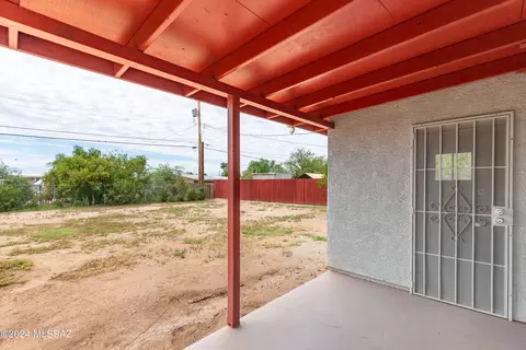 Exterior - 6848 S Downing Ave, Tucson, AZ 85756 photo 3 of 7