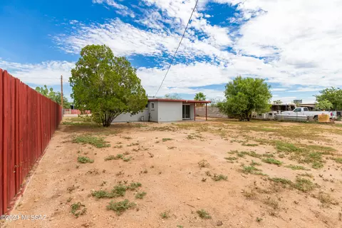 Exterior - 6848 S Downing Ave, Tucson, AZ 85756 photo 6 of 7