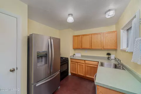 2809 E Lester St, Tucson, AZ 85716 photo 9