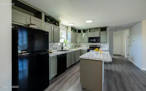 5418 W Tumbling F St, Tucson, AZ 85713