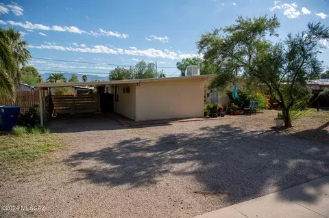 6409 E Colgate Dr, Tucson, AZ 85710 photo 3