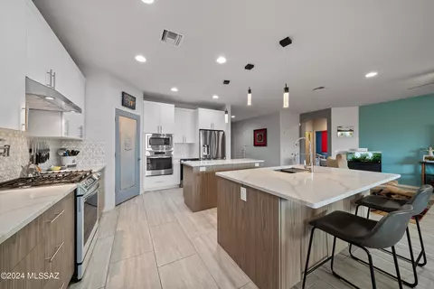 8961 E Wright School Loop, Tucson, AZ 85715 photo 13