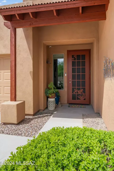 8961 E Wright School Loop, Tucson, AZ 85715 photo 3