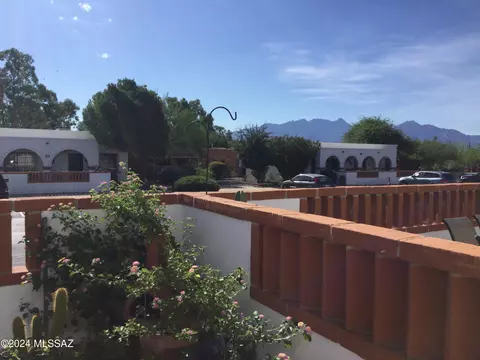 456 S Paseo Pena B, Green Valley, AZ 85614