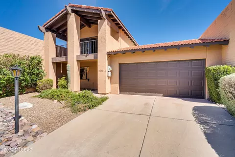 5011 E North Regency Cir, Tucson, AZ 85711
