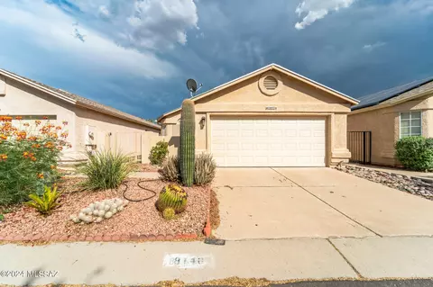 8140 N Wheatfield Dr, Tucson, AZ 85741