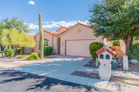 7301 E Vuelta Rancho Mesquite, Tucson, AZ 85715