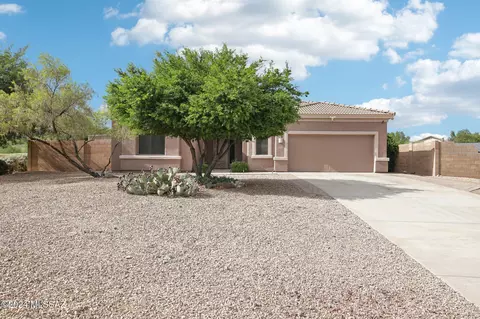 Exterior - 564 S Blue River Loop, Vail, AZ 85641 photo 2 of 5